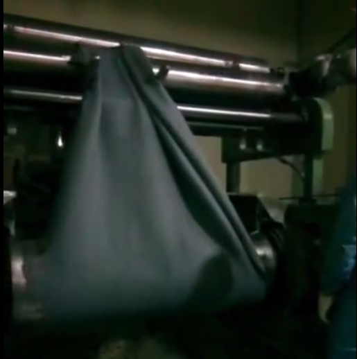 液压自动翻胶开炼机视频